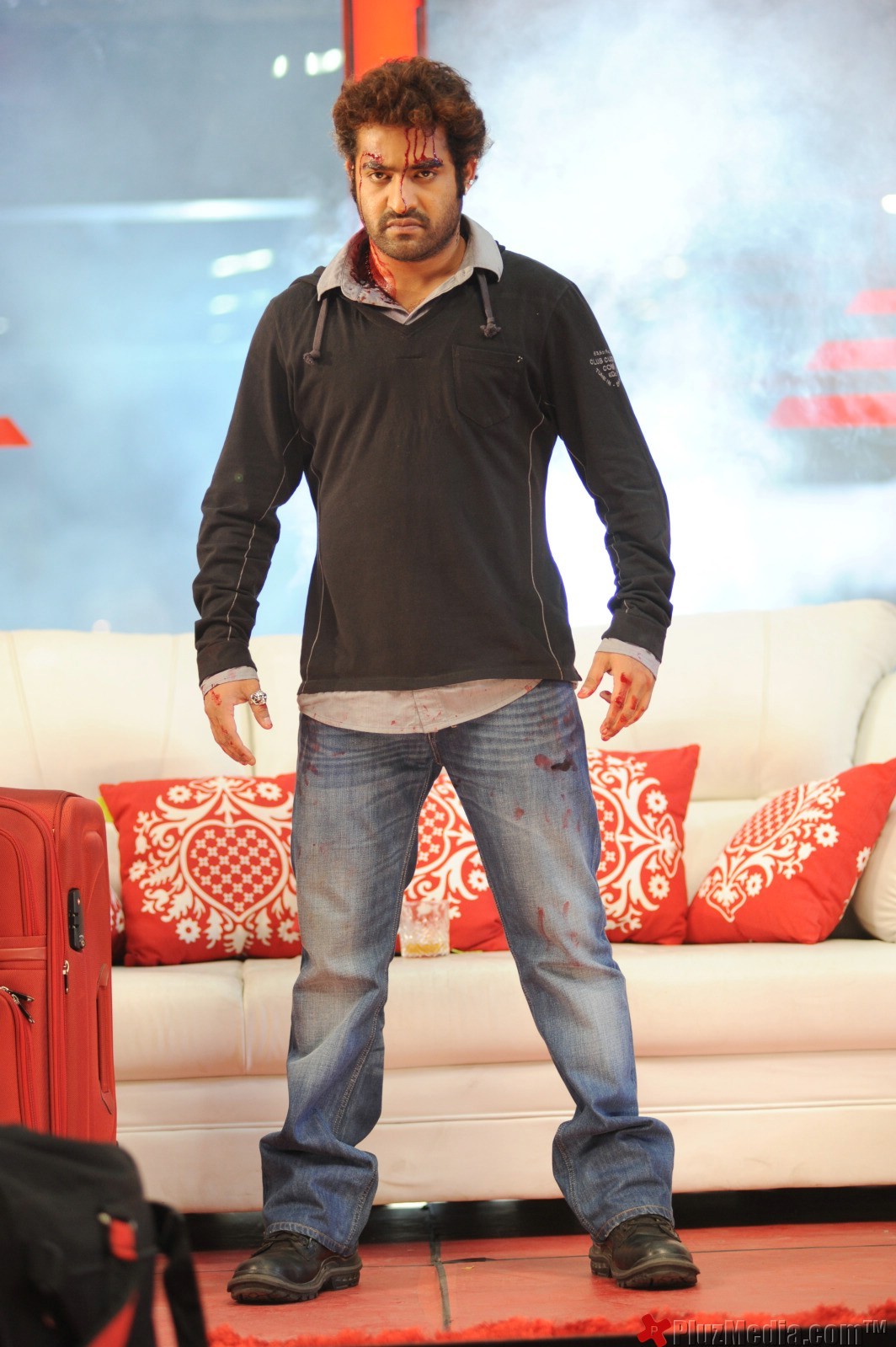 Jr.NTR and Tamanna's Oosaravelli New Stills | Picture 90499